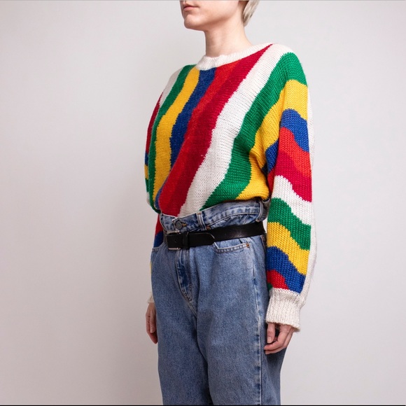 ❌SOLD❌Vintage 80s rainbow dolman draped sweater - Picture 4 of 7